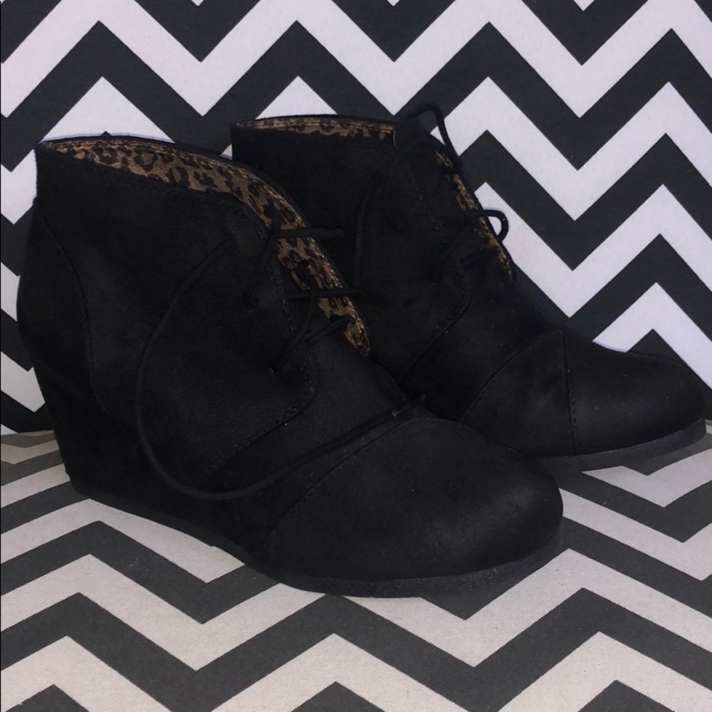 Wedged Ankle Bootie